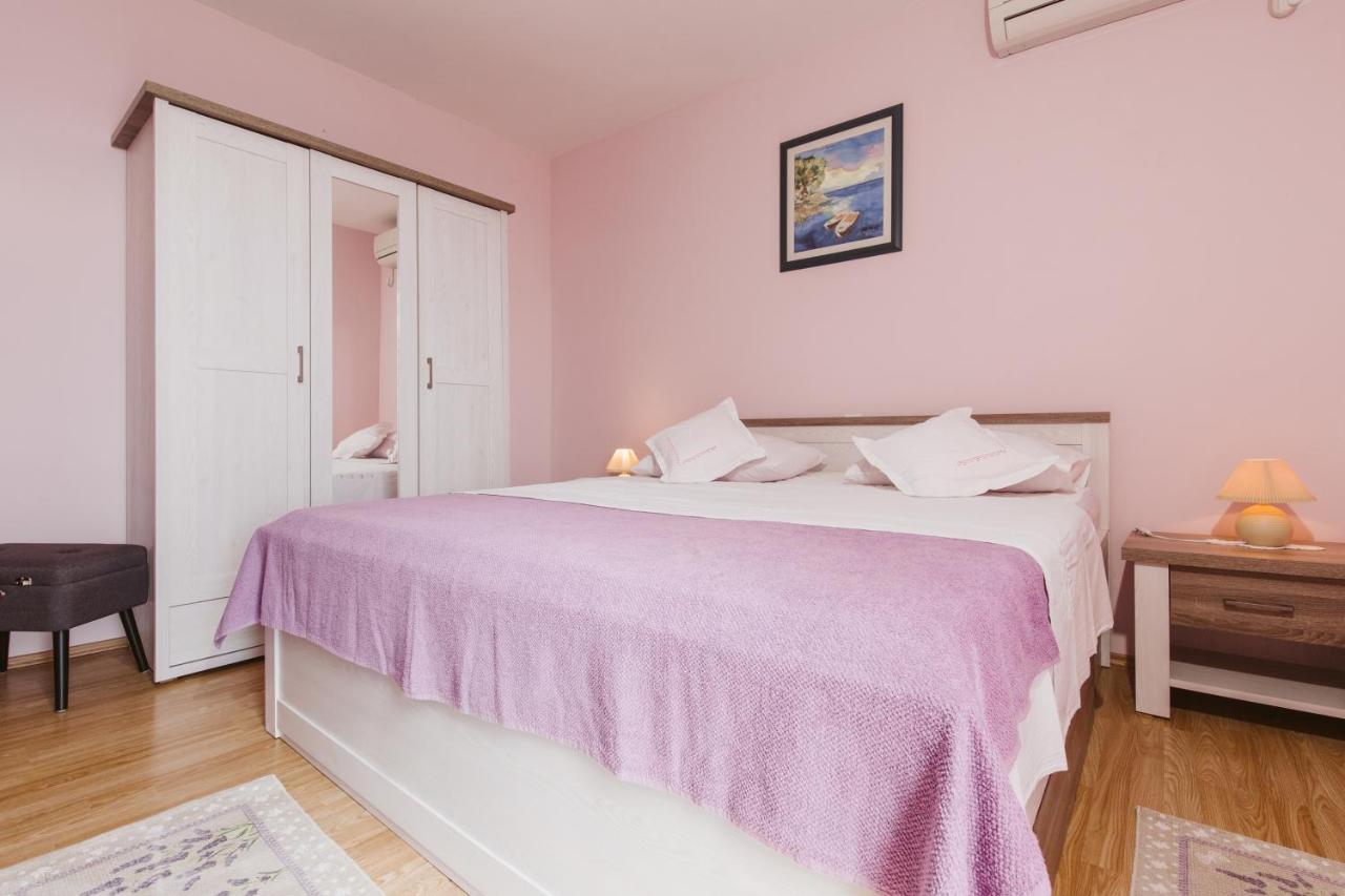 לוקבה Apartment Kuzmanic מראה חיצוני תמונה