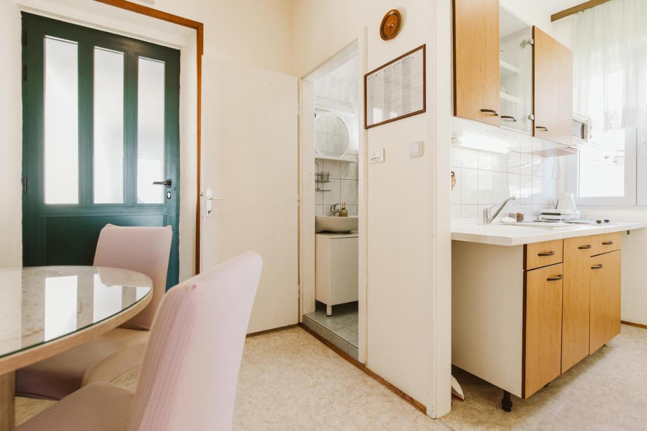 לוקבה Apartment Kuzmanic מראה חיצוני תמונה