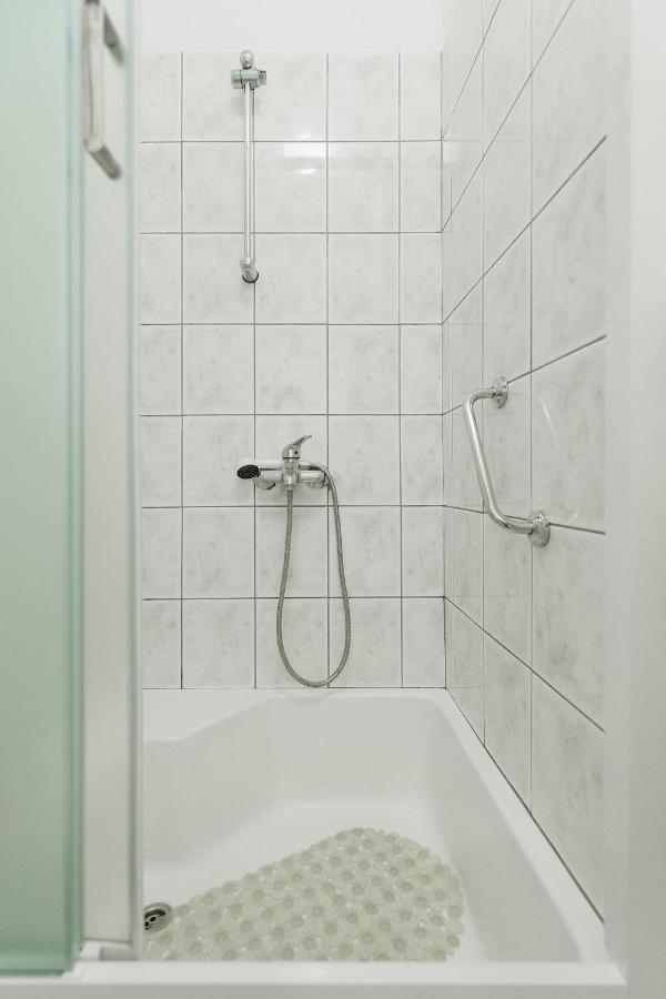 לוקבה Apartment Kuzmanic מראה חיצוני תמונה